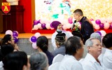 Bữa cơm tất niên đầm ấm của các bệnh nhân